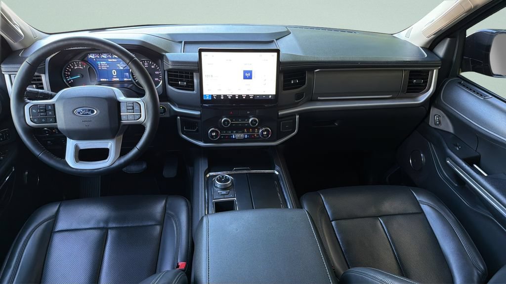 Used 2022 Ford Expedition XLT RWD image 13