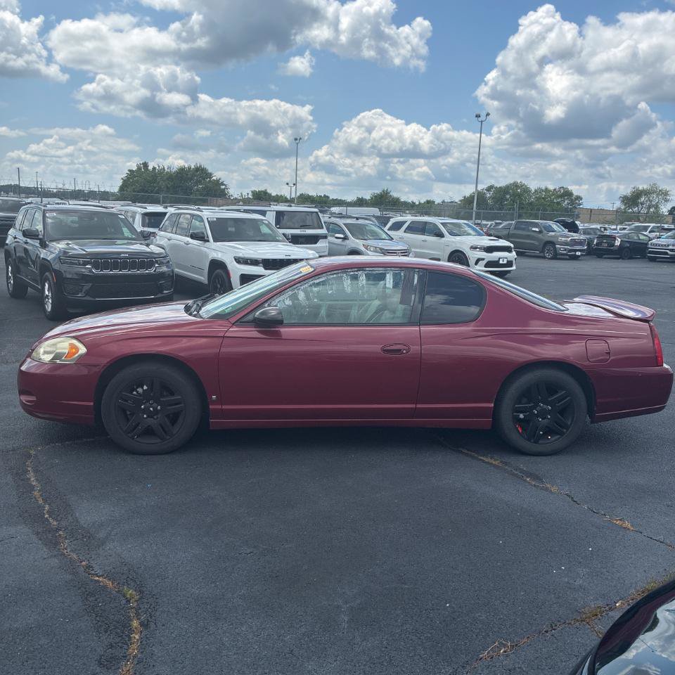 Used 2006 Chevrolet Monte Carlo LTZ FWD image 2