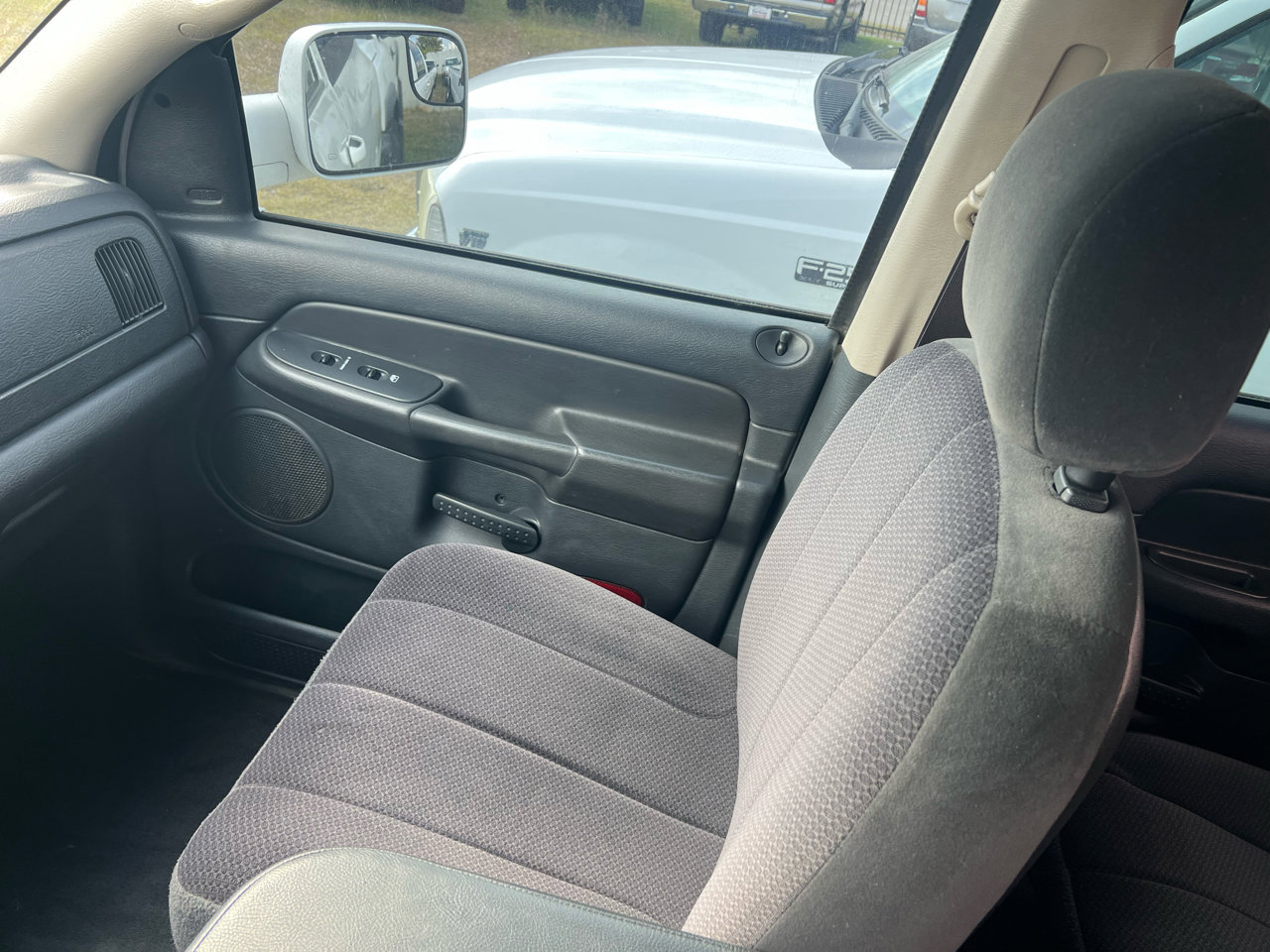 Used 2004 Dodge Ram 3500 Truck SLT w/ Trailer Tow Group image 73