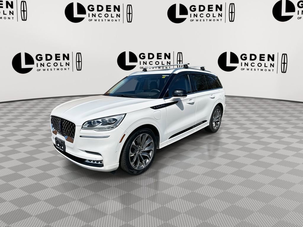 Used 2022 Lincoln Aviator Grand Touring w/ Equipment Group 301A AWD/4WD image 4
