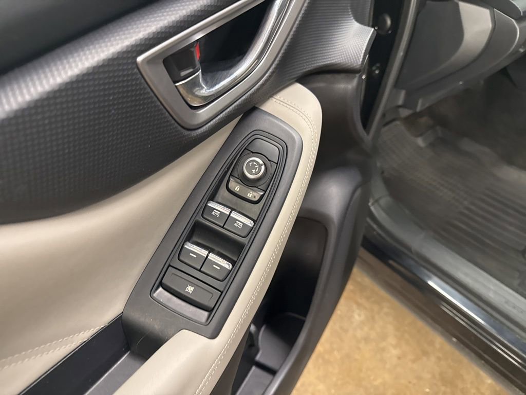 Used 2019 Subaru Forester Limited w/ Popular Package #3 image 12