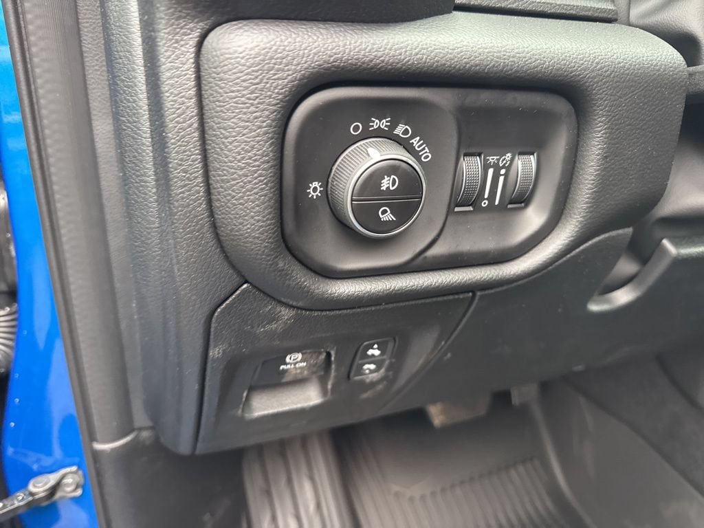 New 2026 RAM 1500 Big Horn AWD/4WD image 11