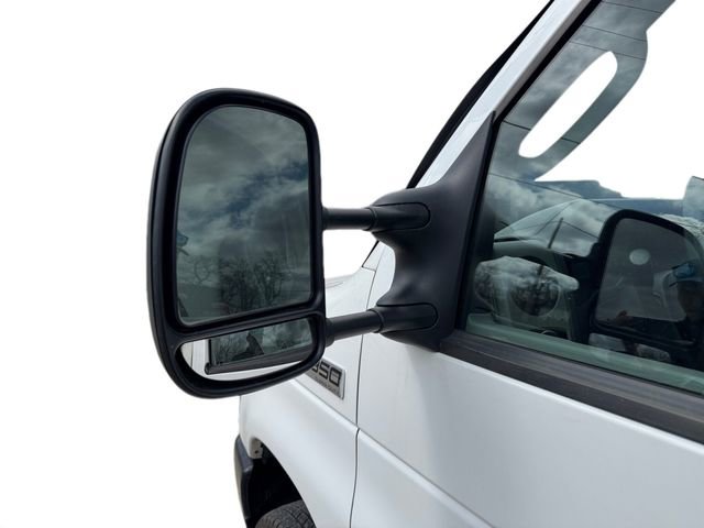 Used 2024 Ford E-350 and Econoline 350 Super Duty image 19