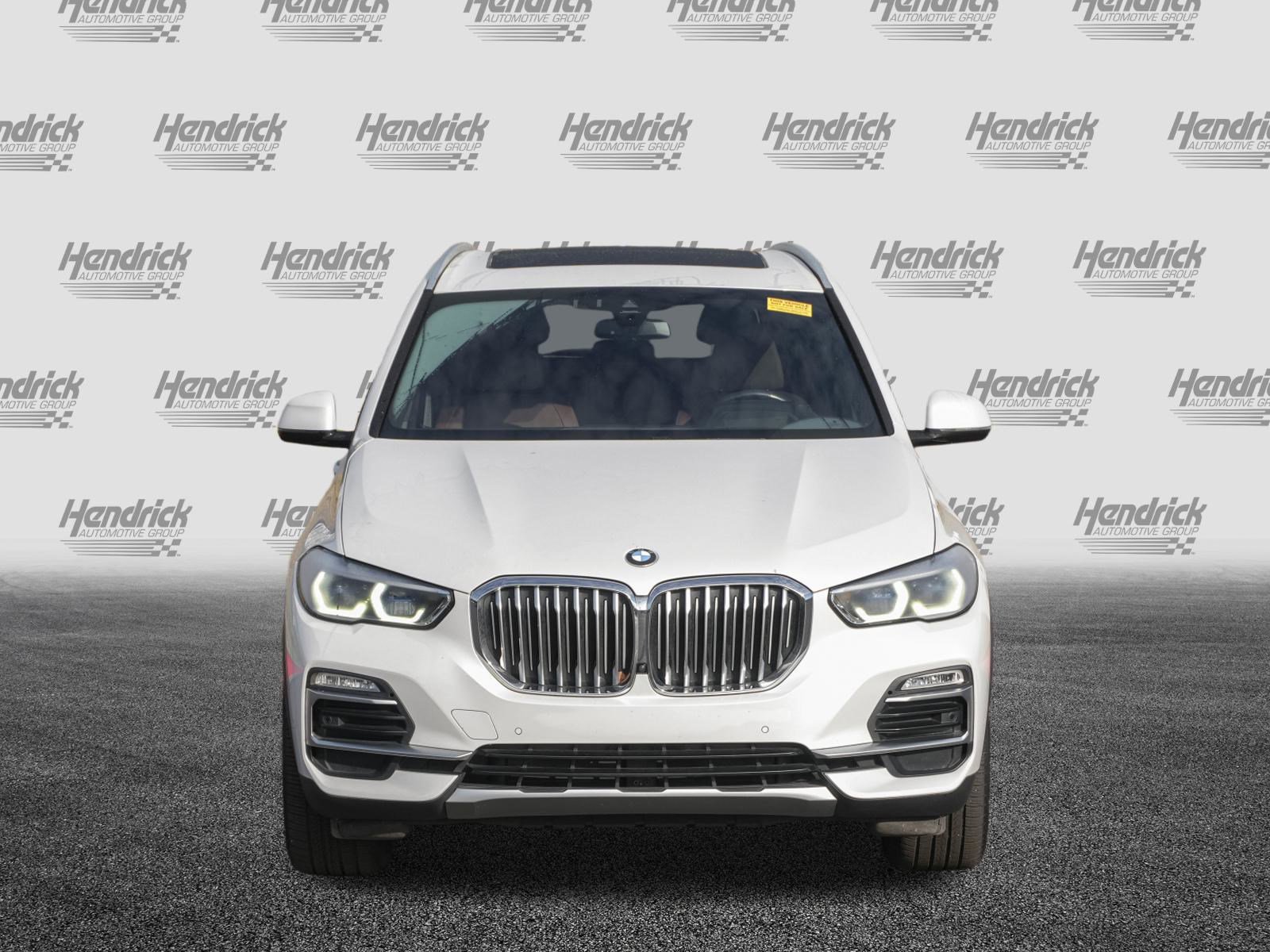 Used 2020 BMW X5 xDrive40i w/ Executive Package image 3