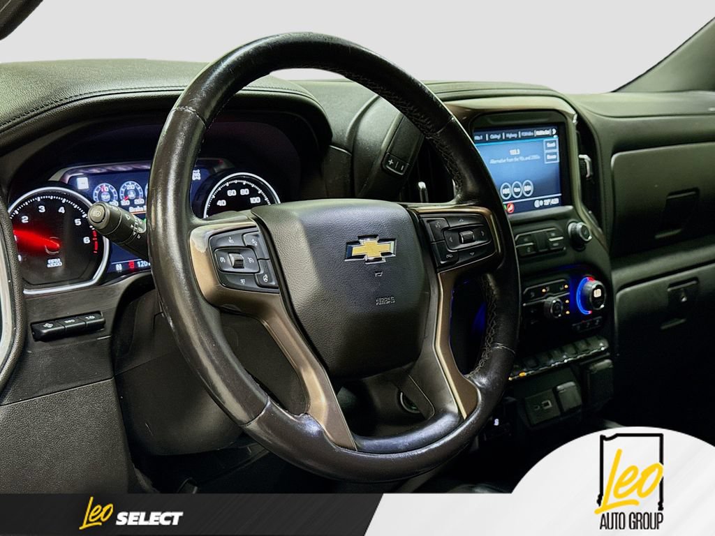 Used 2022 Chevrolet Silverado 3500 High Country w/ Technology Package AWD/4WD image 14
