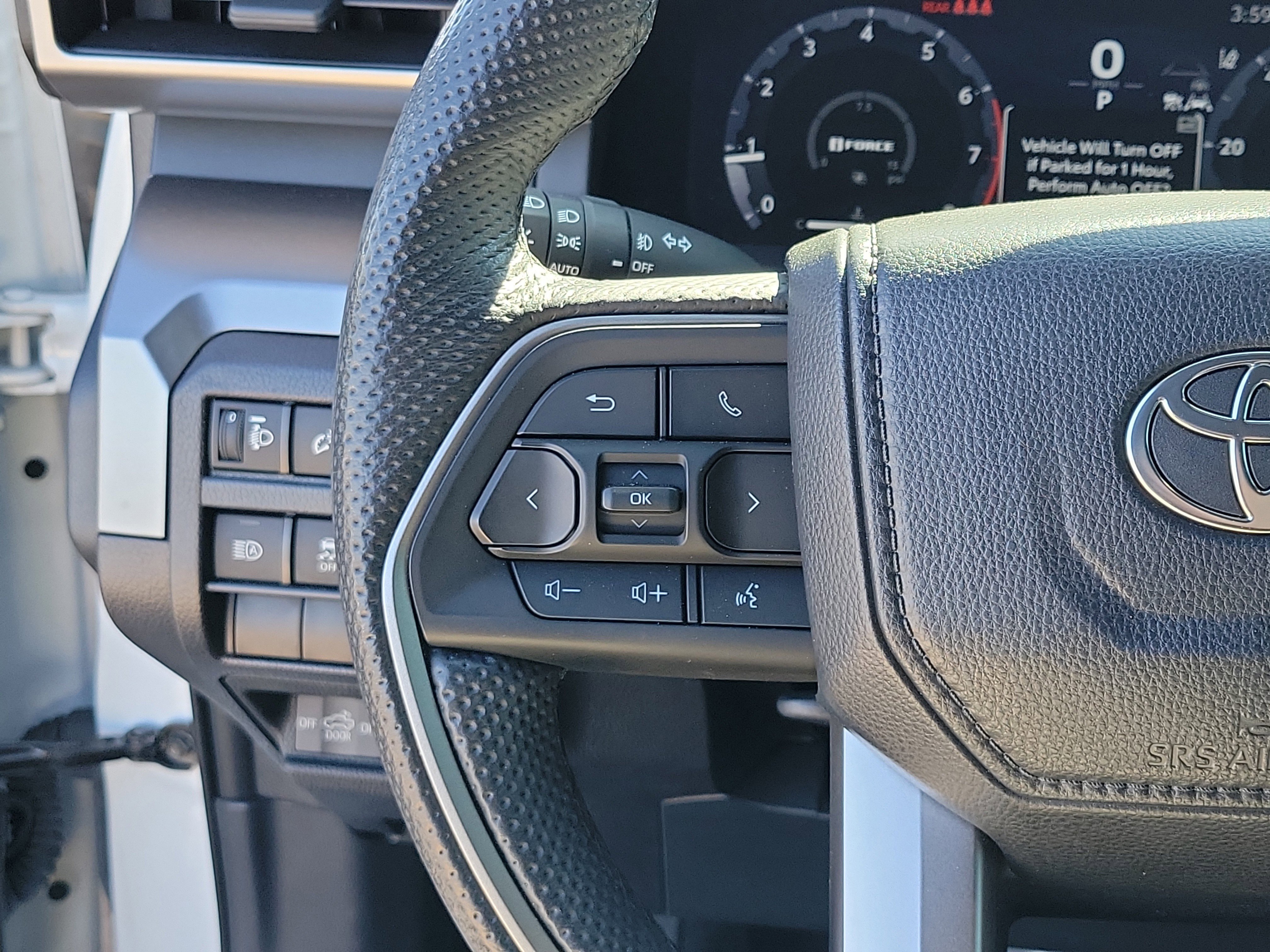 Used 2024 Toyota Tacoma TRD Sport w/ TRD Sport Upgrade Package image 24