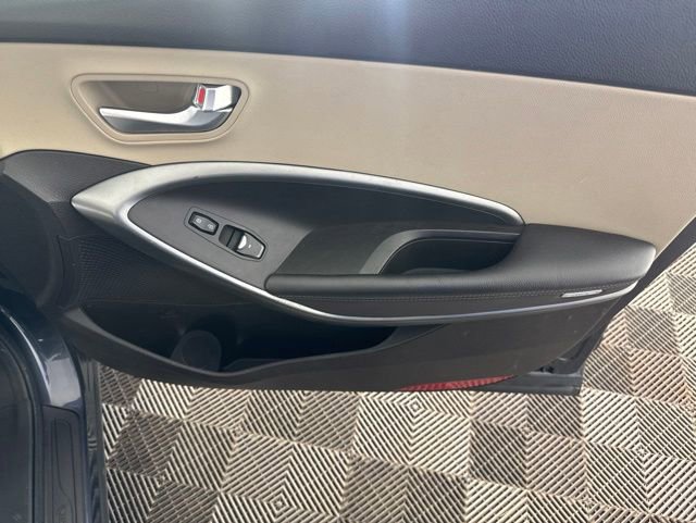 Used 2018 Hyundai Santa Fe Sport AWD/4WD image 23