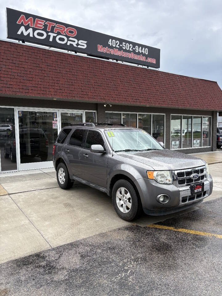 Used 2011 Ford Escape Limited AWD/4WD image 1
