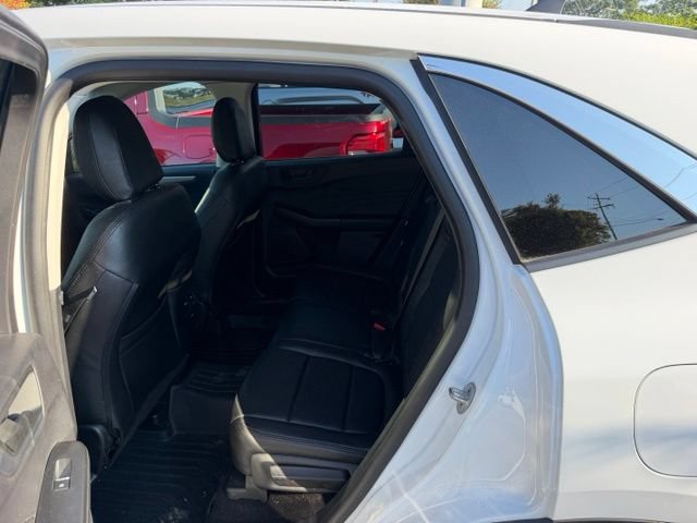 Used 2022 Ford Escape SE w/ Convenience Package AWD/4WD image 16