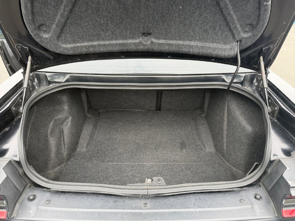 Used 2016 Dodge Challenger R/T Plus RWD image 22