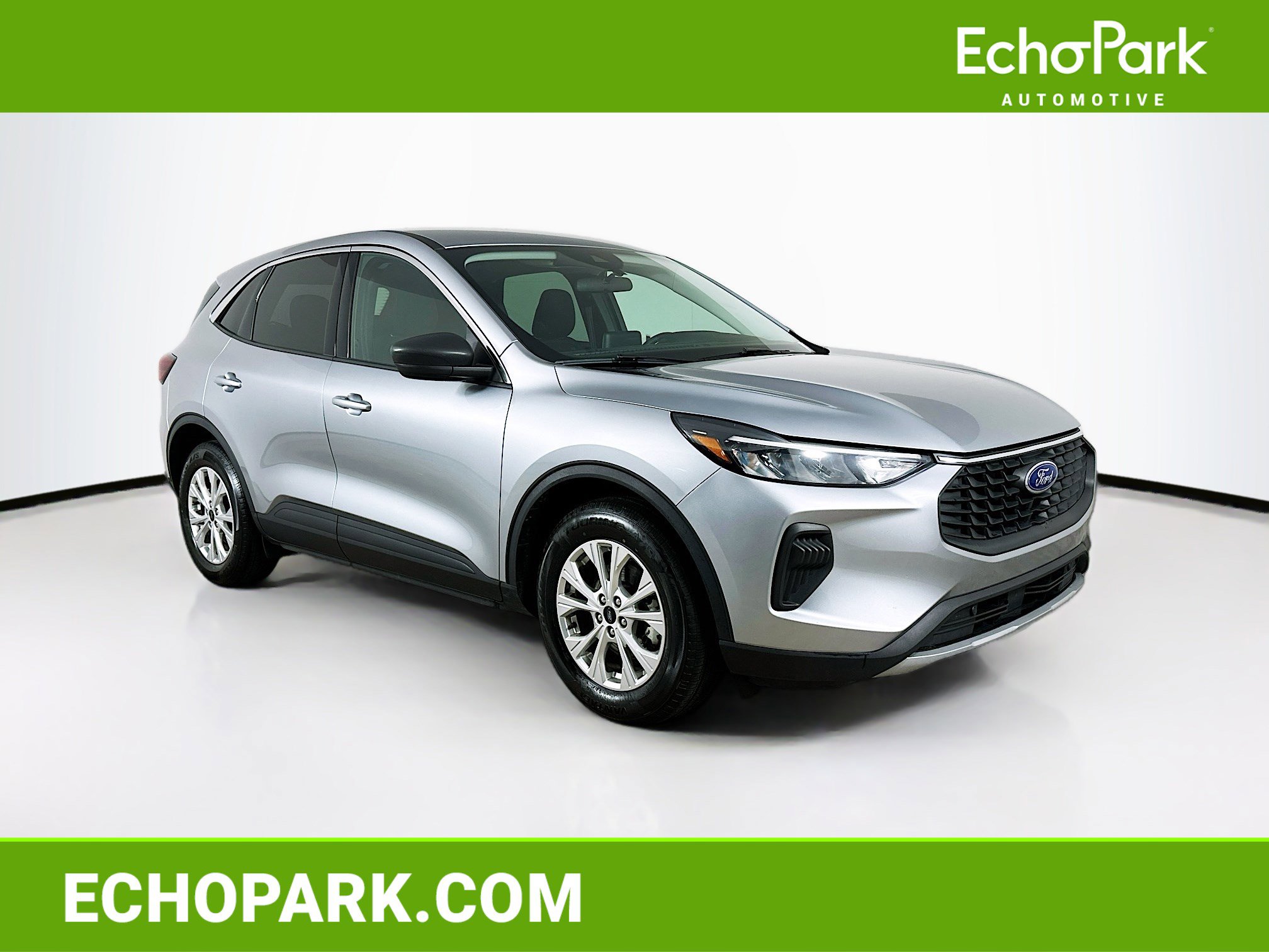 Used 2024 Ford Escape Active w/ Cold Weather Package image 1