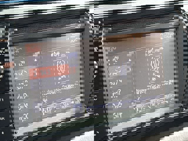 Used 2016 Toyota Corolla LE image 19