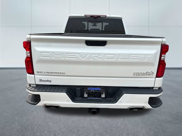 Used 2022 Chevrolet Silverado 1500 High Country w/ Technology Package AWD/4WD image 3
