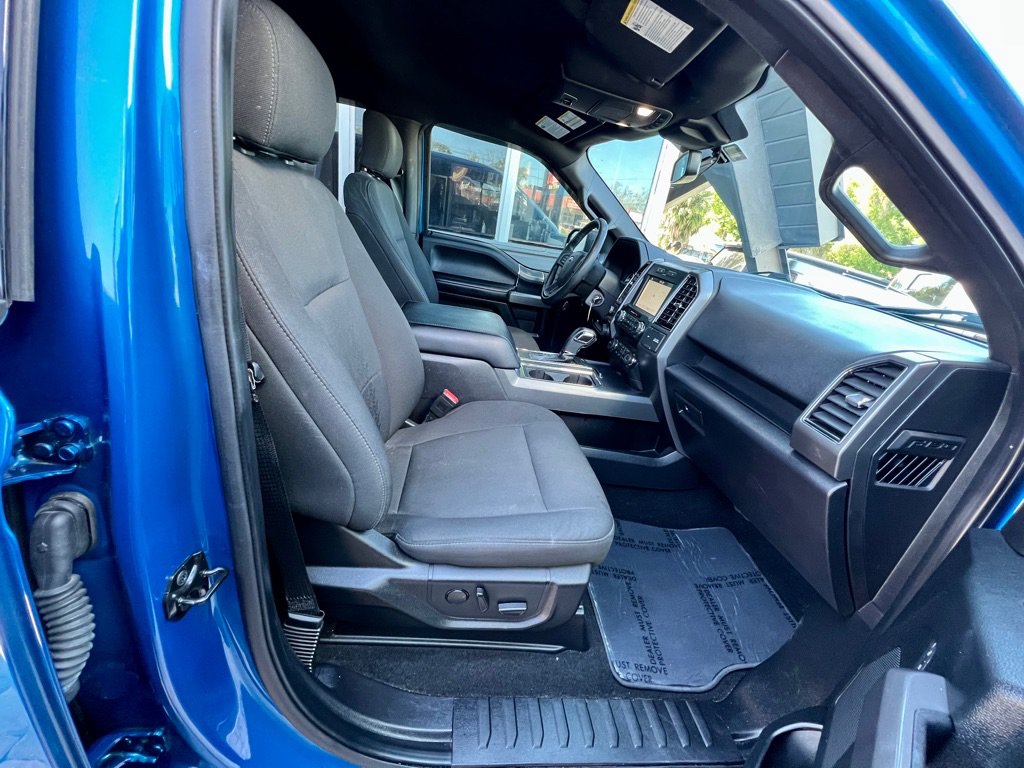 Used 2019 Ford F150 XLT w/ Equipment Group 302A Luxury AWD/4WD image 46