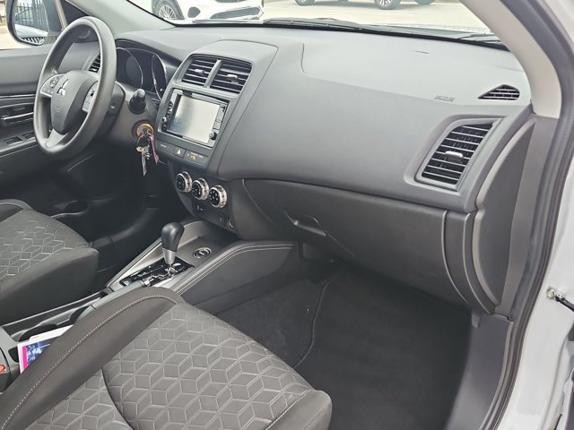 Used 2024 Mitsubishi Outlander Sport AWD image 20