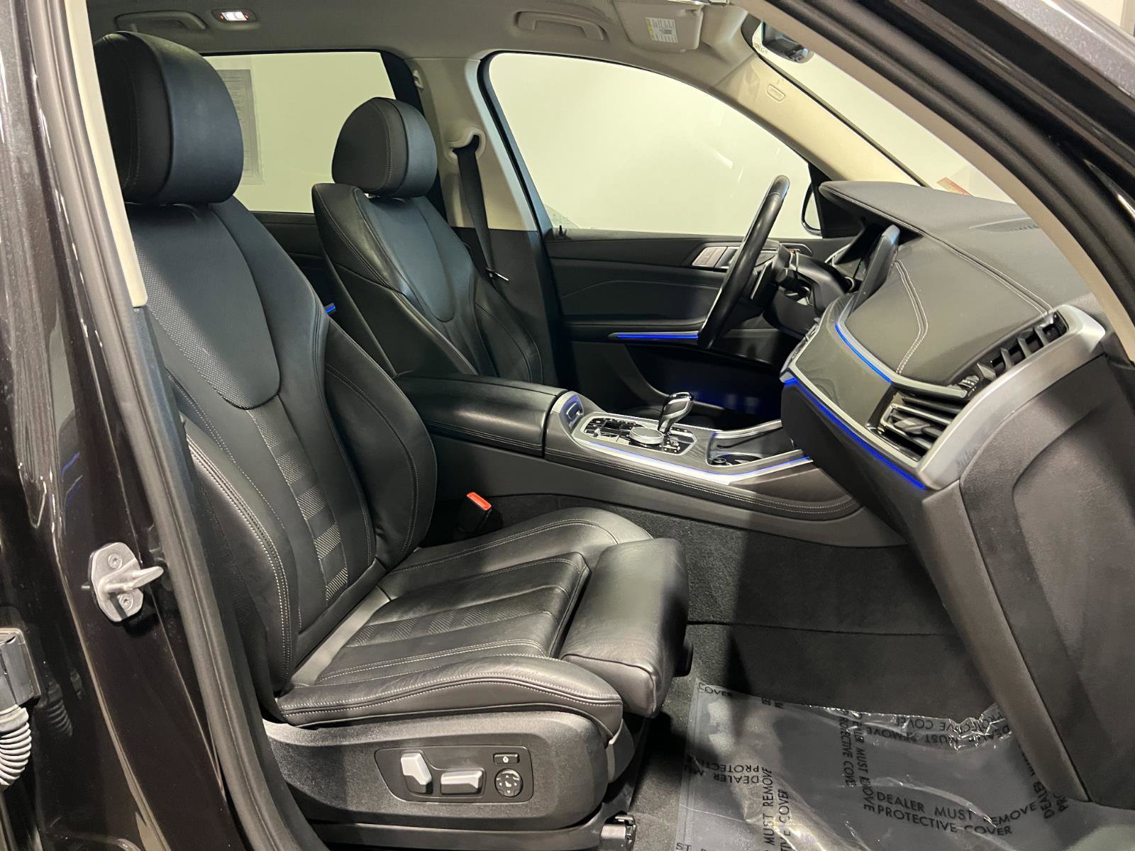 Used 2022 BMW X7 xDrive40i w/ Premium Package image 47