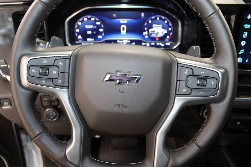 Used 2025 Chevrolet Silverado 1500 LT Trail Boss w/ LT Trail Boss Premium Package AWD/4WD image 38