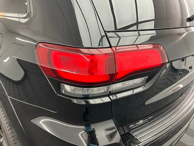 Used 2020 Jeep Grand Cherokee SRT AWD/4WD image 27