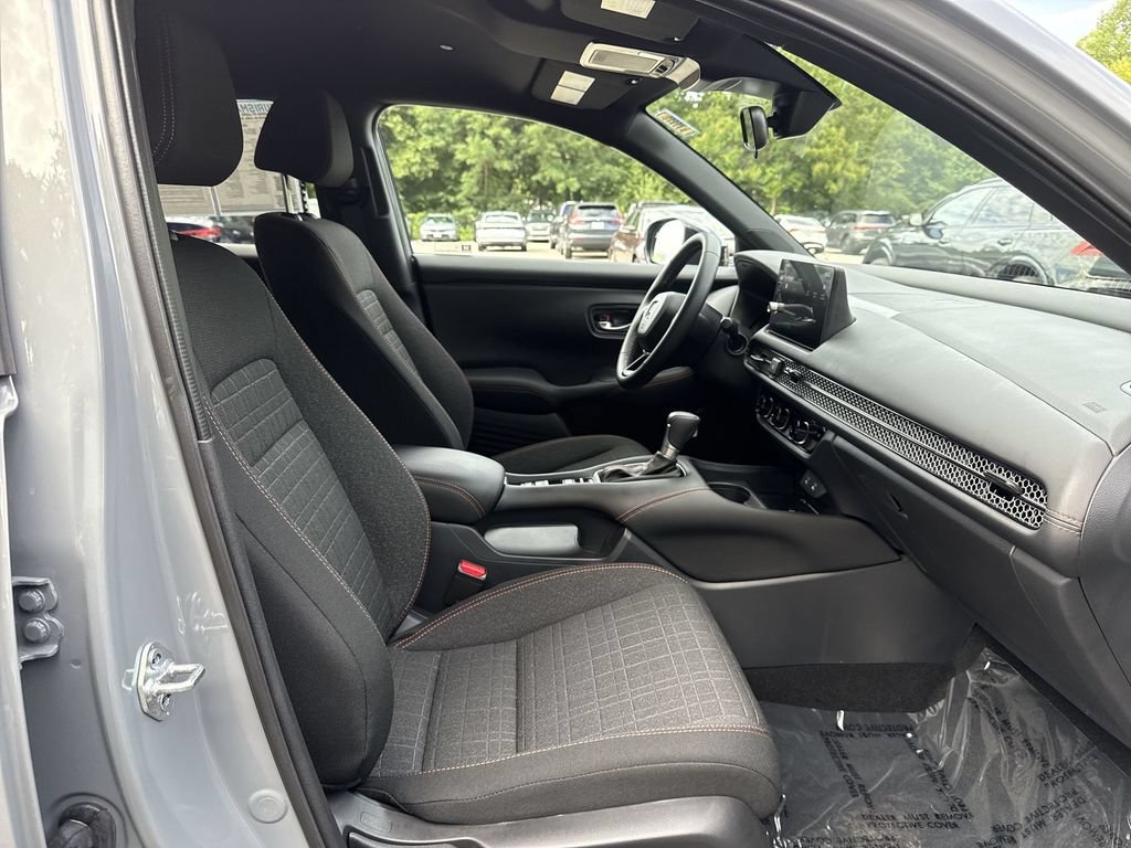 Certified 2027 Honda HR-V Sport image 25