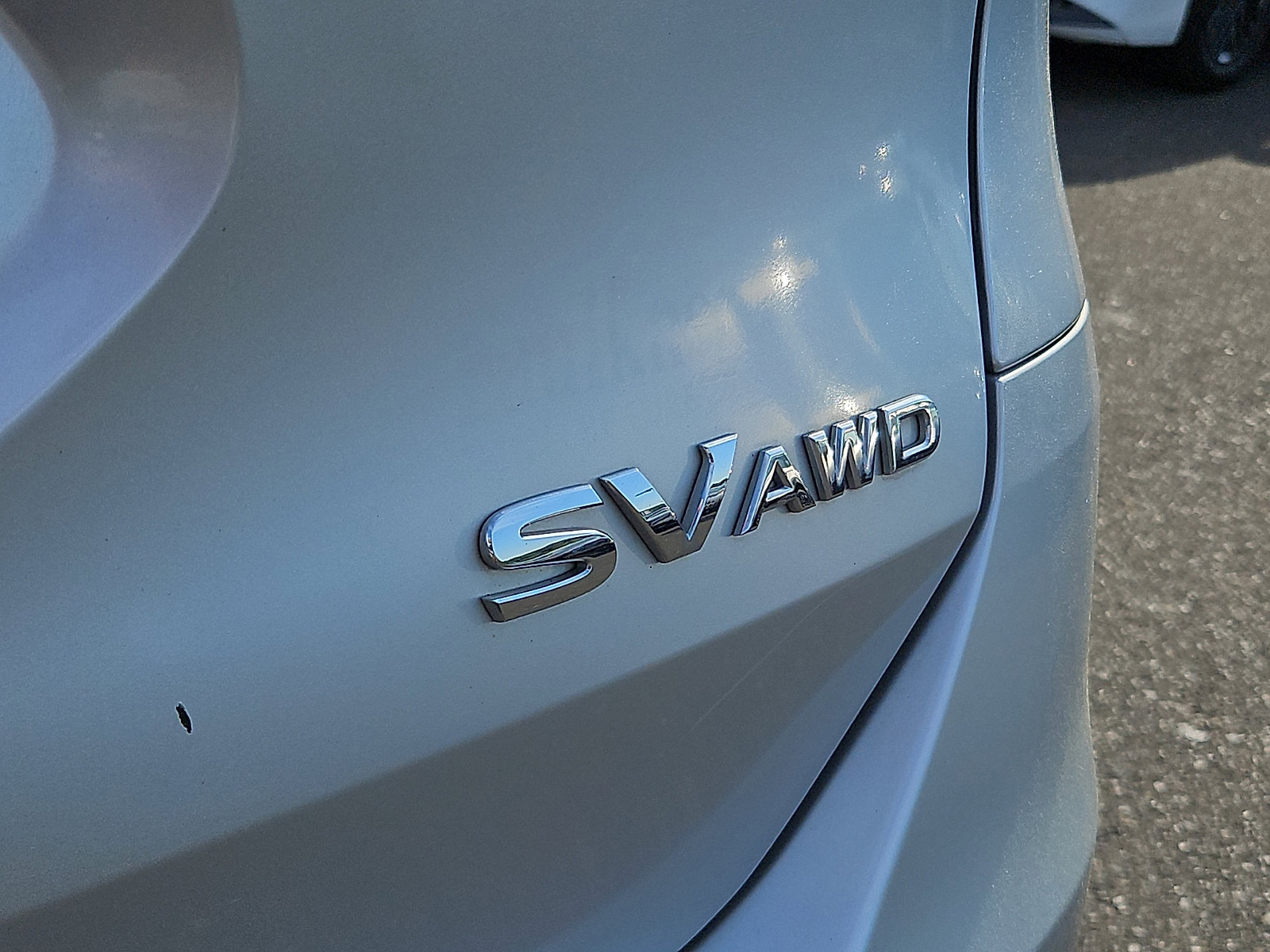 Used 2015 Nissan Rogue SV AWD/4WD image 30