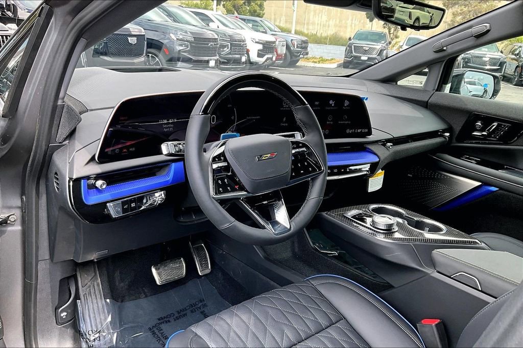New 2026 Cadillac Optiq V AWD/4WD image 9