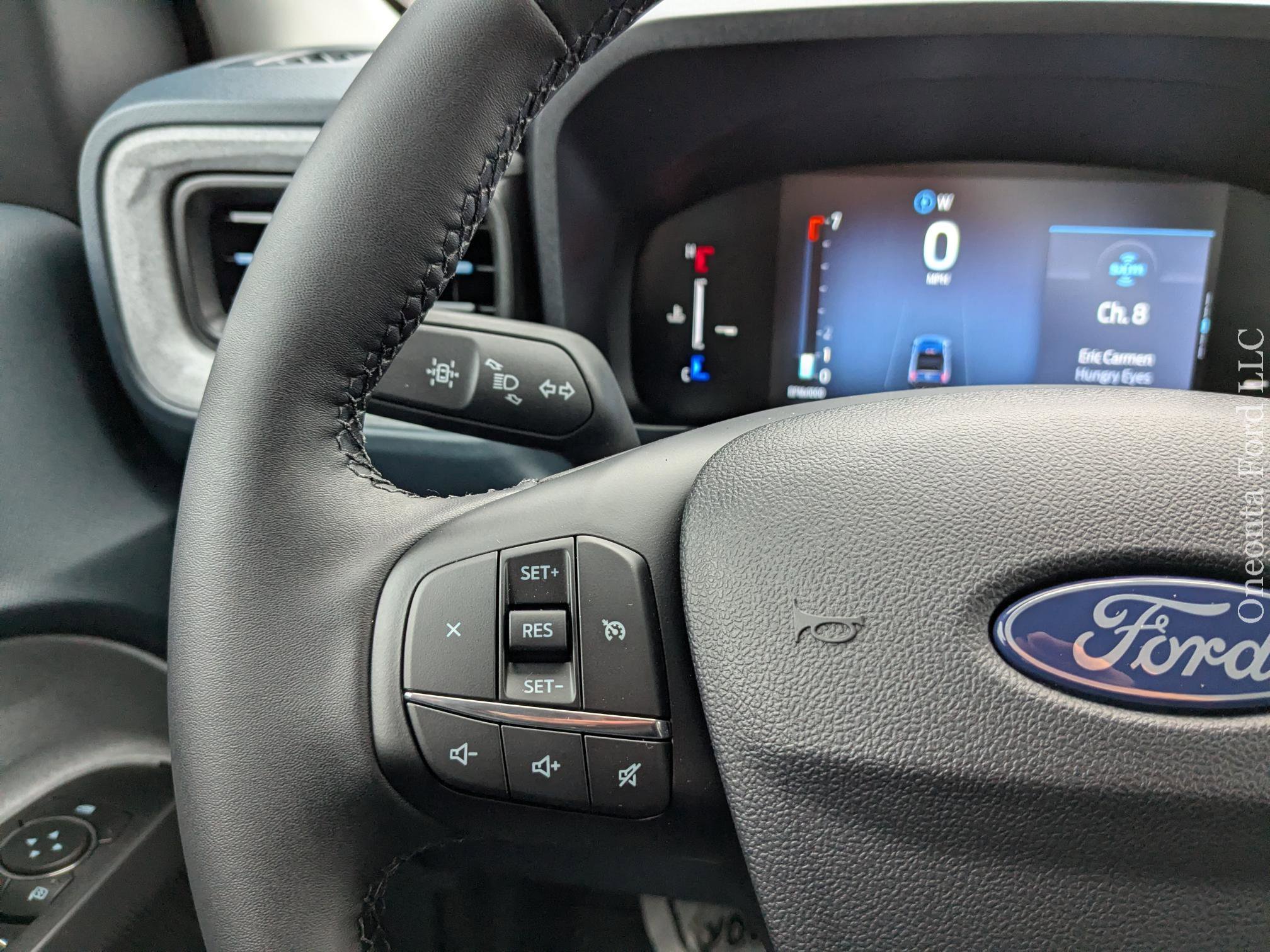 New 2025 Ford Maverick XLT w/ XLT Luxury Package image 30