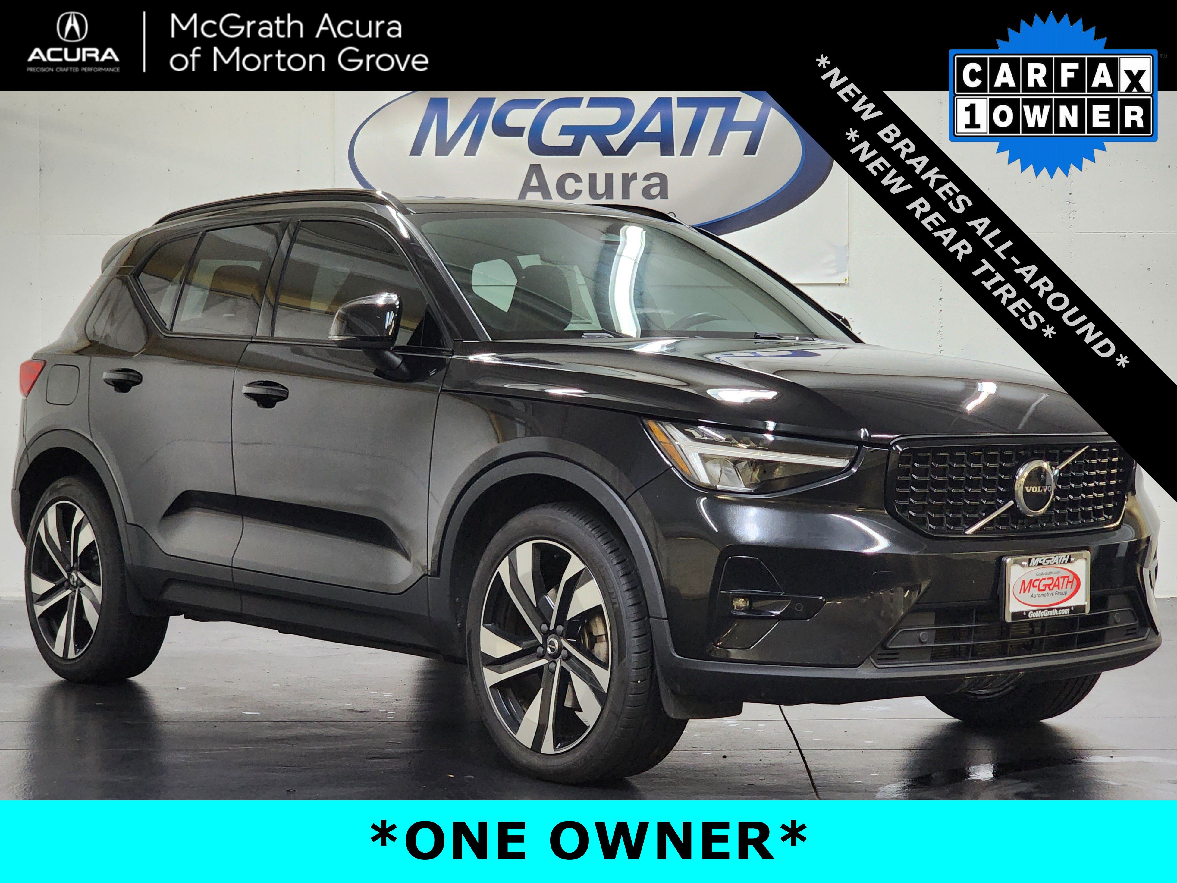 Used 2023 Volvo XC40 B5 Plus w/ Climate Package AWD/4WD image 1