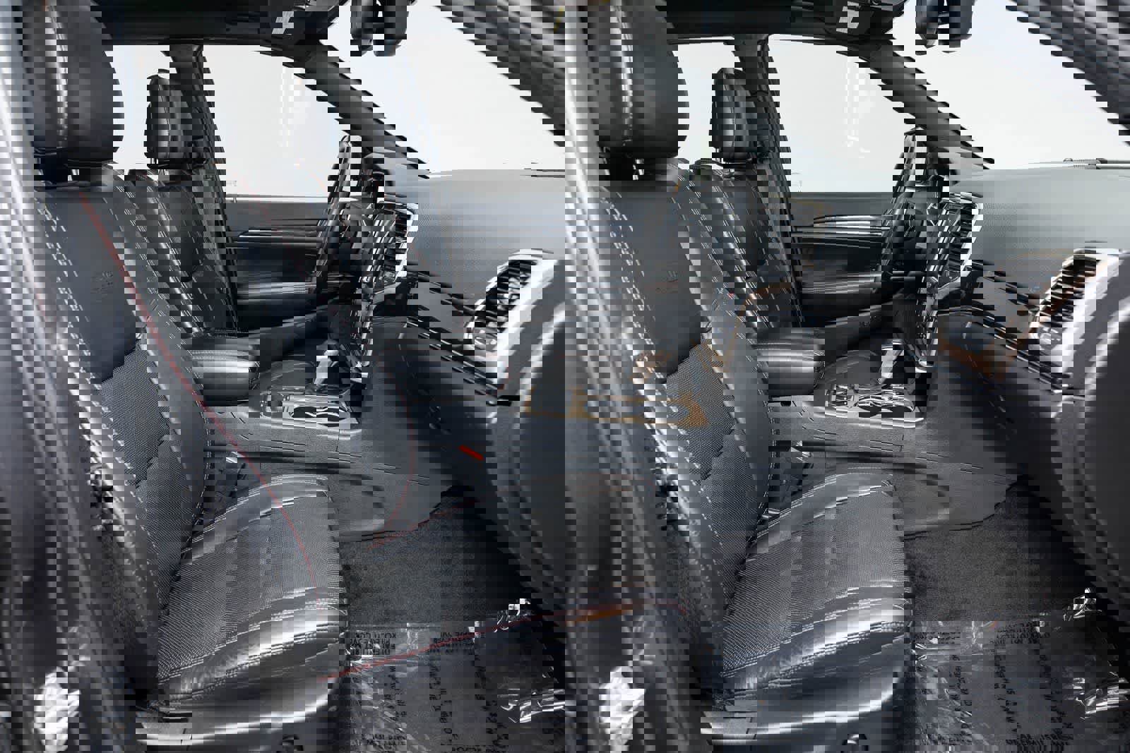 Used 2016 Jeep Grand Cherokee Limited 75th Anniversary image 14