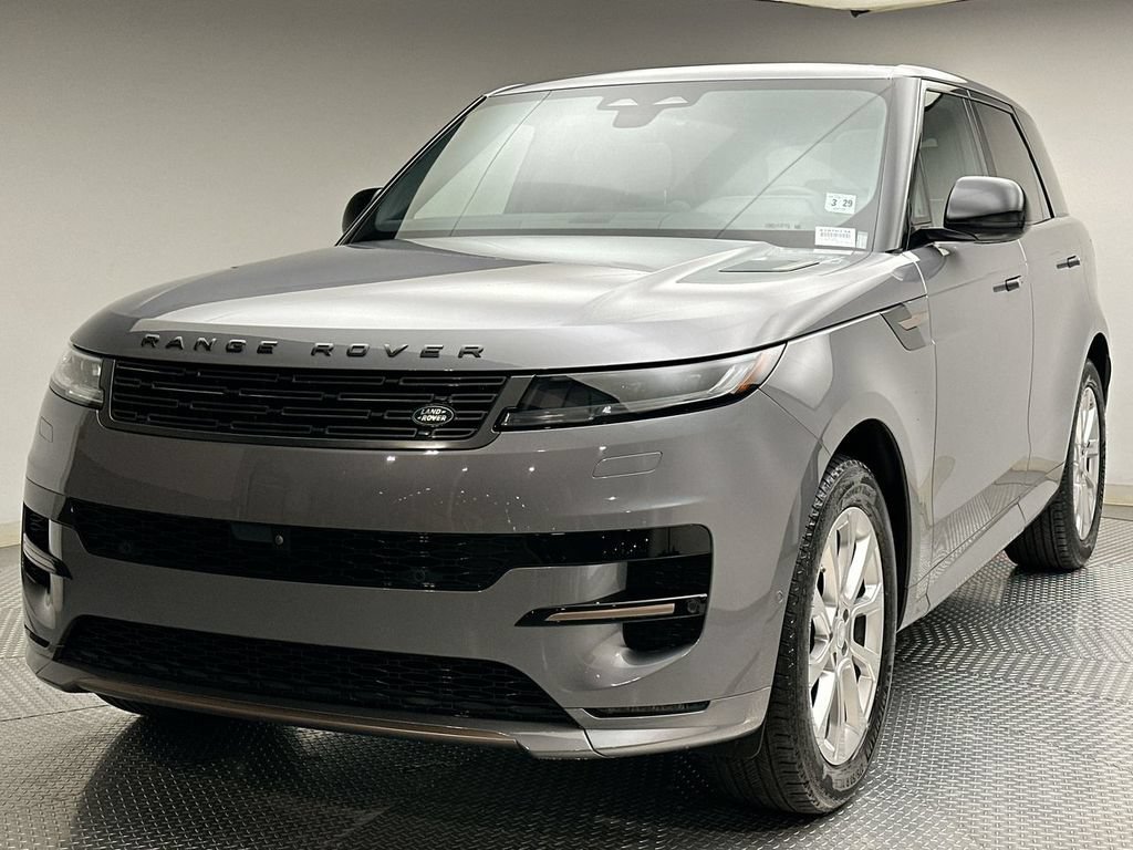 Used 2024 Land Rover Range Rover Sport Dynamic SE AWD/4WD image 1