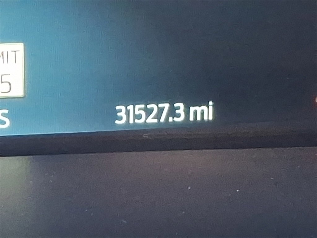 Used 2023 Ford F150 Lightning Platinum image 20