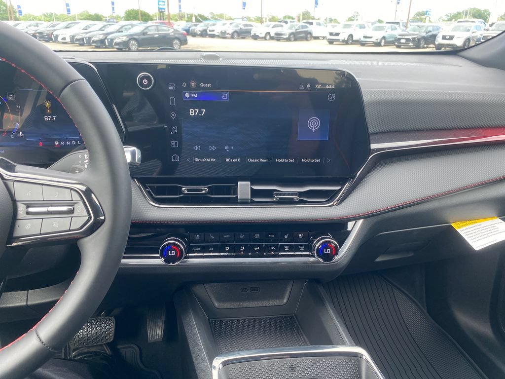 New 2026 Chevrolet Equinox RS w/ Convenience Package III FWD image 19