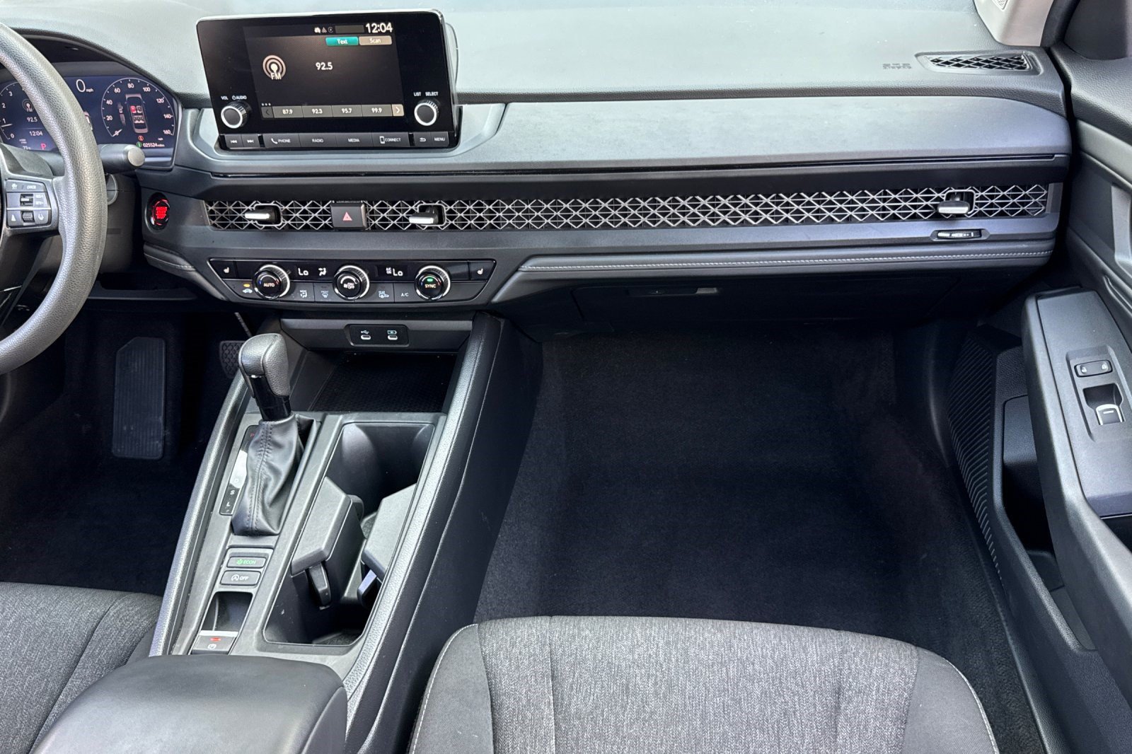 Used 2024 Honda Accord EX image 28