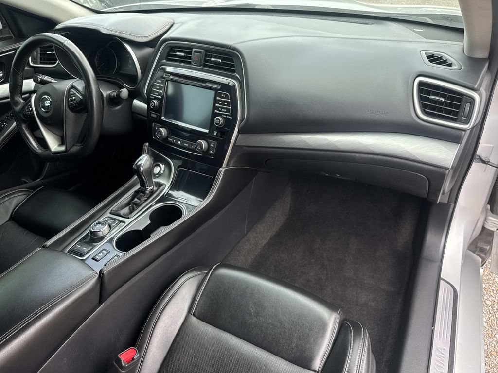 Used 2018 Nissan Maxima 3.5 SV FWD image 13