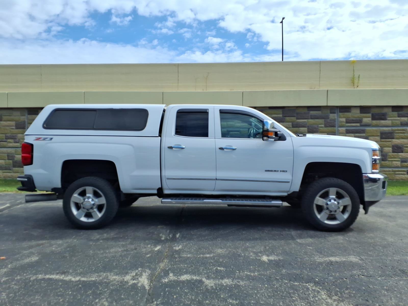 Used 2016 Chevrolet Silverado 2500 LTZ w/ Z71 Package, Off-Road AWD/4WD image 12