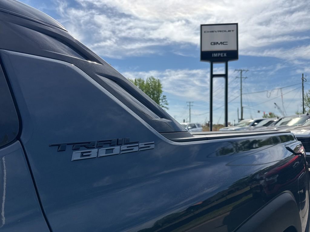 Used 2026 Chevrolet Silverado EV Trail Boss w/ LPO, Gameday Tailgate Package image 34