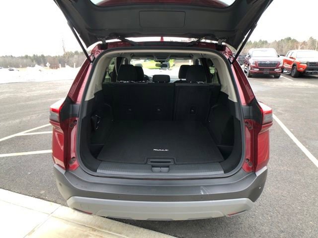 Used 2023 Nissan Rogue SV image 23