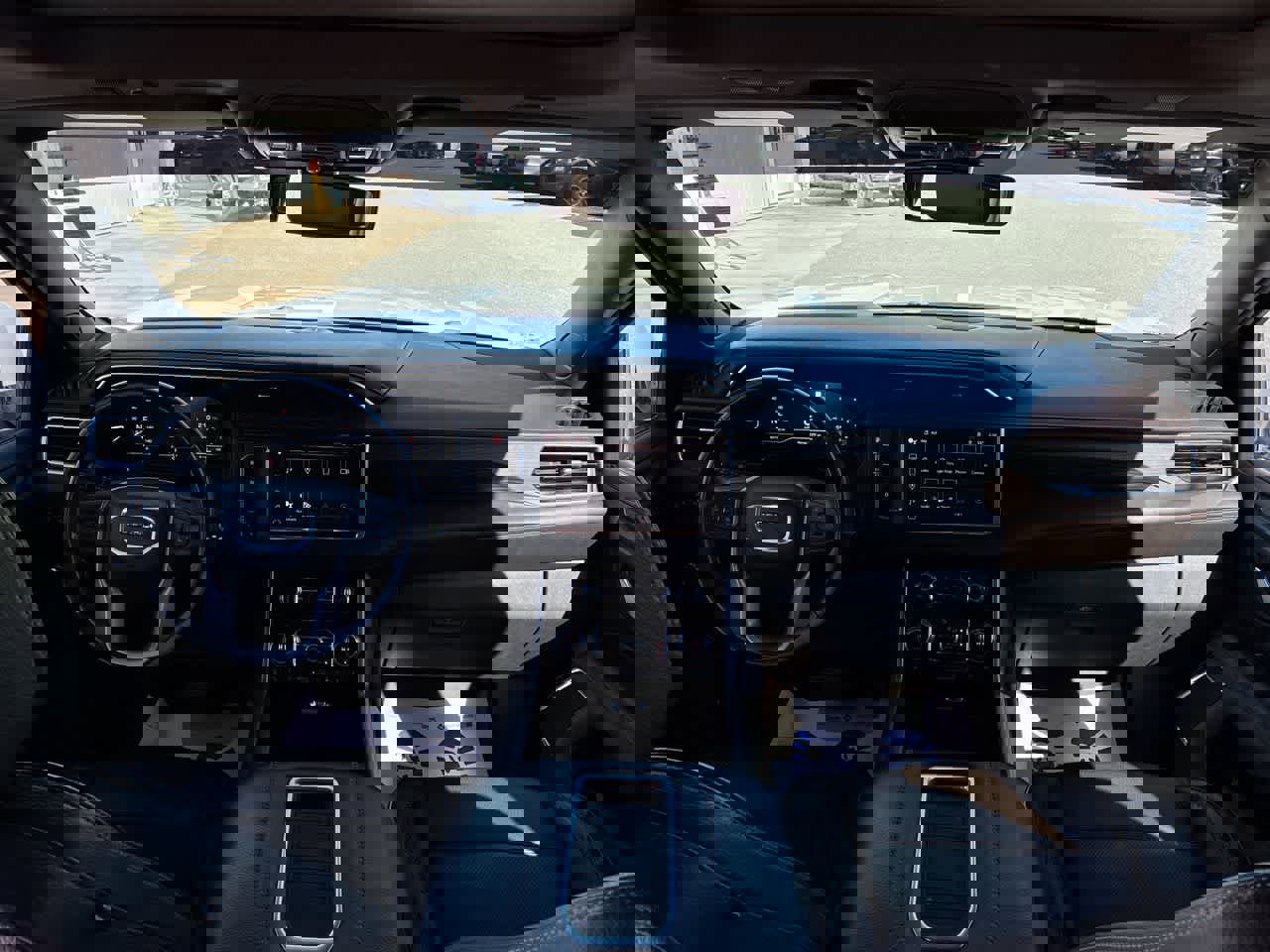 Used 2022 GMC Yukon XL Denali image 21