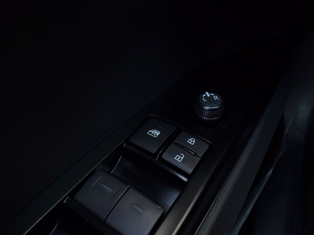 New 2026 Toyota Camry XSE FWD image 22