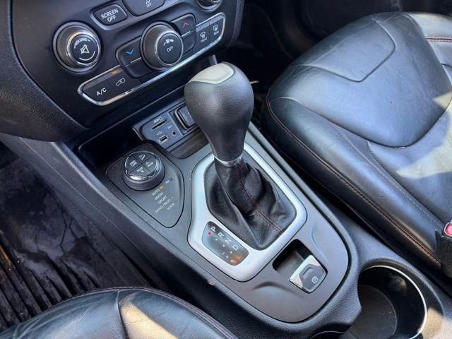 Used 2014 Jeep Cherokee Trailhawk w/ Leather Interior Group image 36