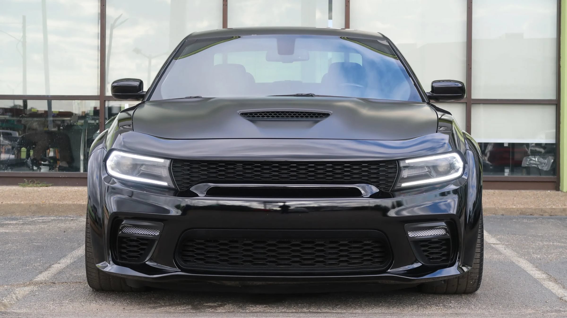 Used 2020 Dodge Charger Scat Pack RWD image 2
