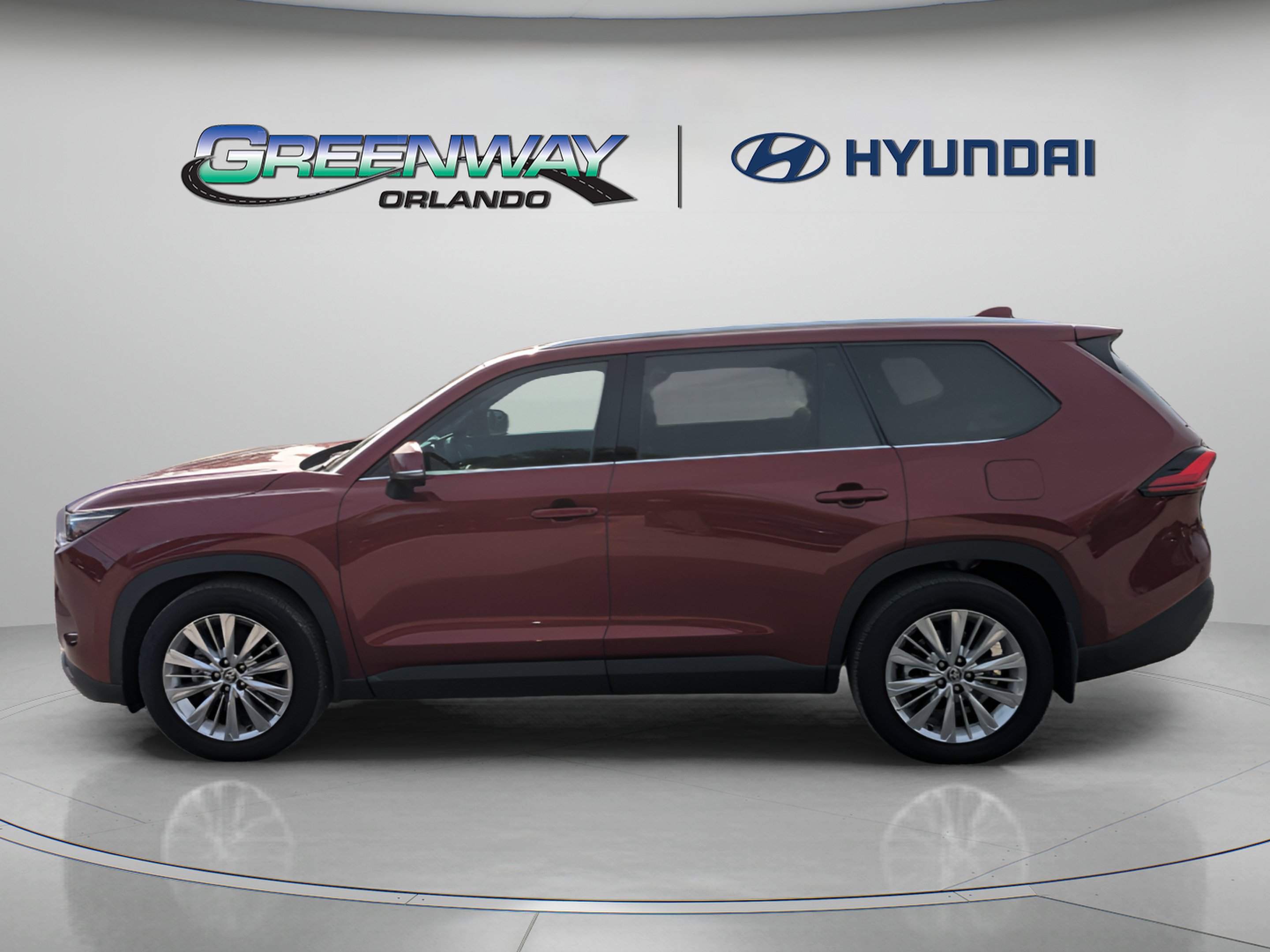 Used 2024 Toyota Grand Highlander AWD image 6