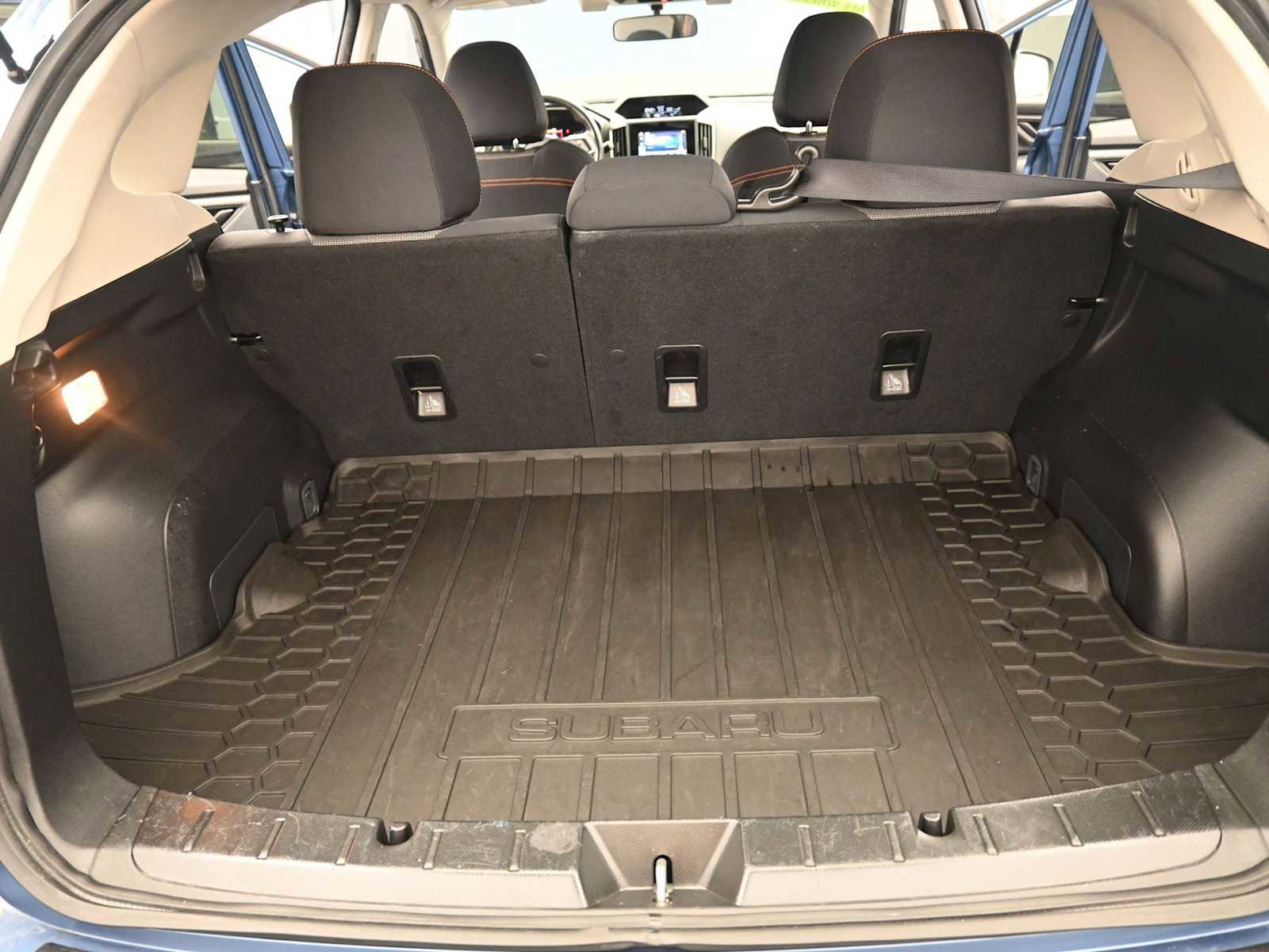 Used 2021 Subaru Crosstrek 2.0i Premium w/ Moonroof Package image 12