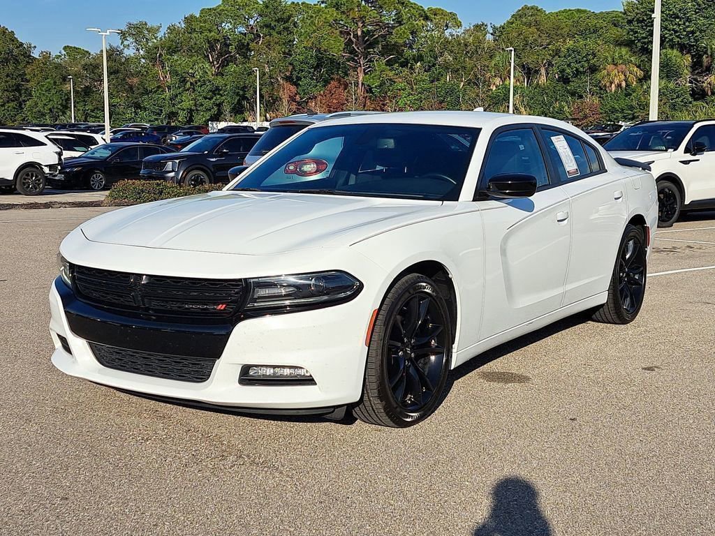 Used 2018 Dodge Charger SXT Plus w/ Blacktop Package image 28