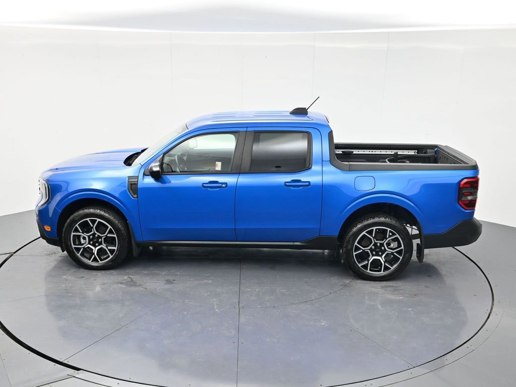 Used 2025 Ford Maverick Lariat AWD/4WD image 42