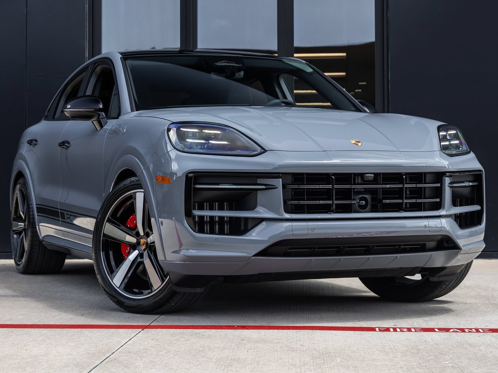 New 2026 Porsche Cayenne S AWD/4WD image 6