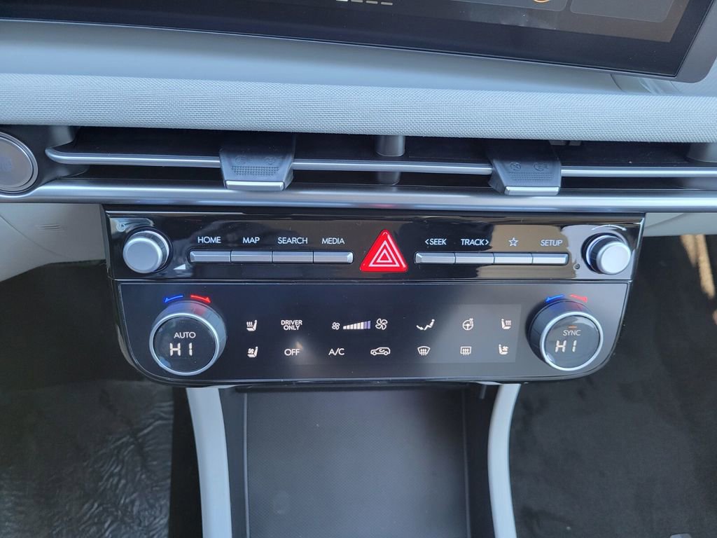 New 2026 Hyundai Tucson Limited w/ Tow & Go Package image 20