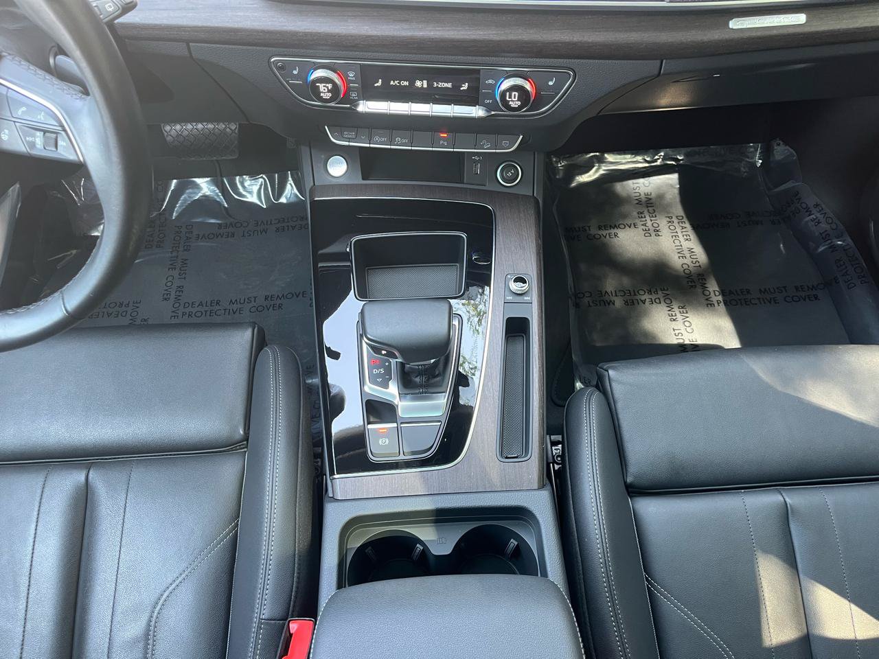 Used 2024 Audi Q5 2.0T Premium w/ Convenience Package AWD/4WD image 6