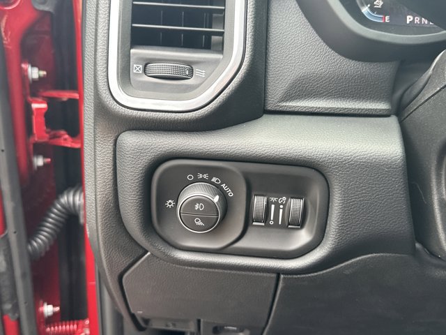 New 2026 RAM 2500 Laramie AWD/4WD image 24