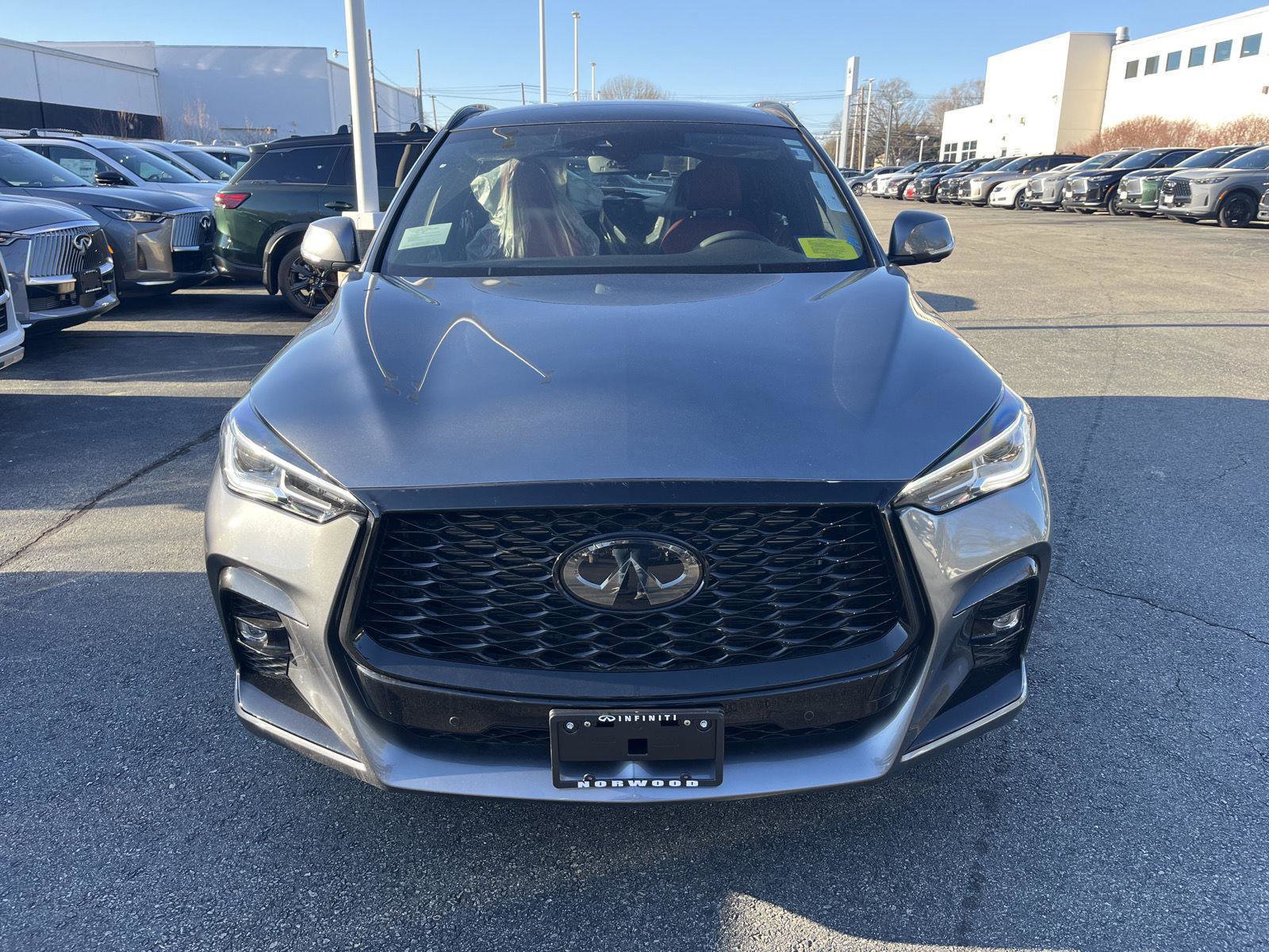 New 2025 INFINITI QX50 Sport image 8