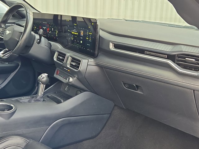 Used 2024 Ford Mustang Premium image 19